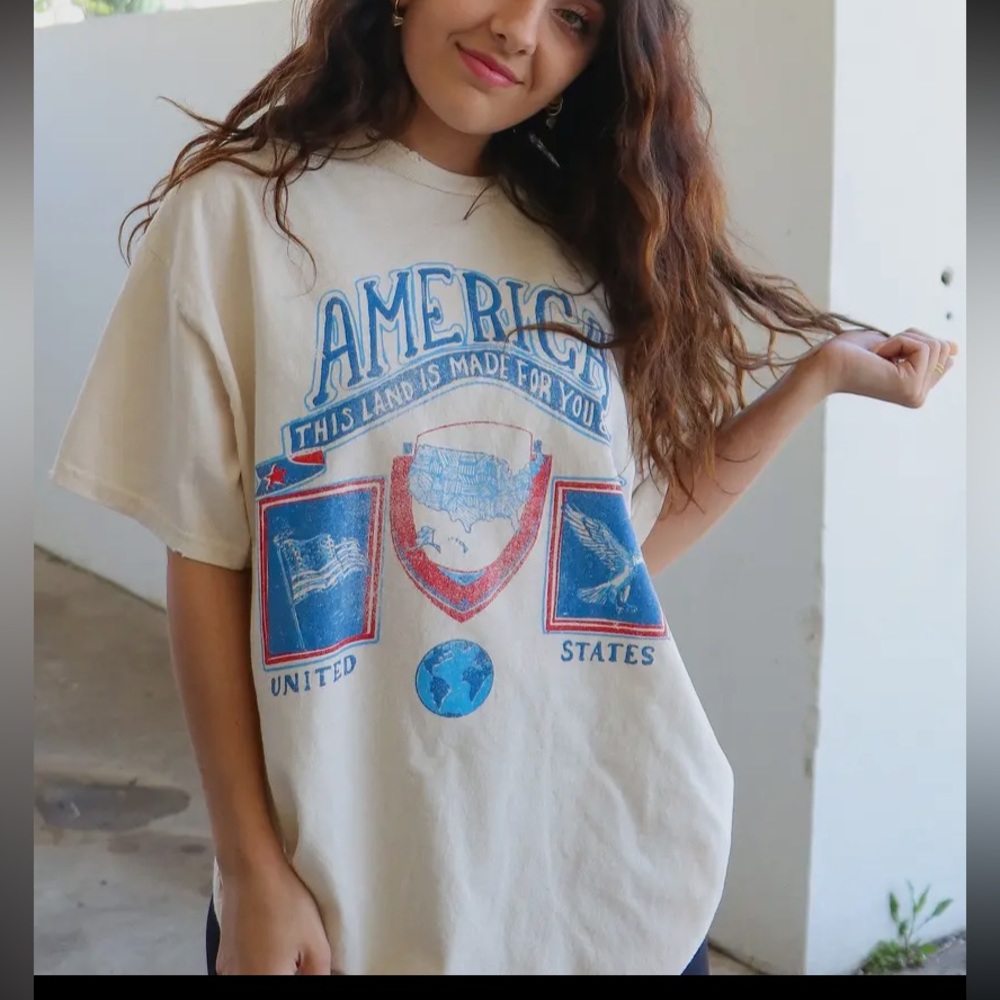 Vintage Graphic Tee - America